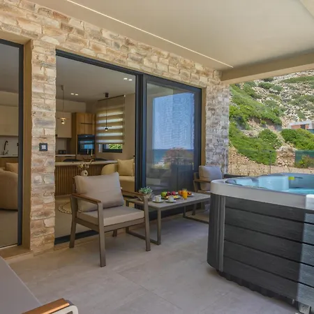 Semesterbostad Aigiali Essence