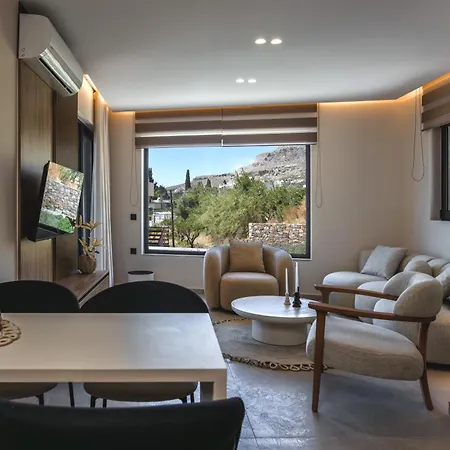 Aigiali Essence Feriehus