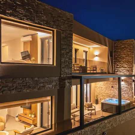 Aigiali Essence * Archangelos (Rhodes)