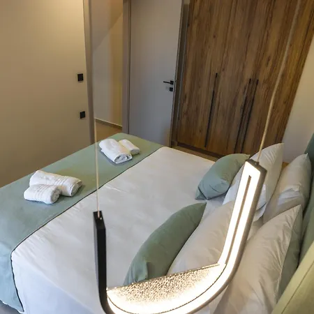 Aigiali Essence Archangelos (Rhodes)