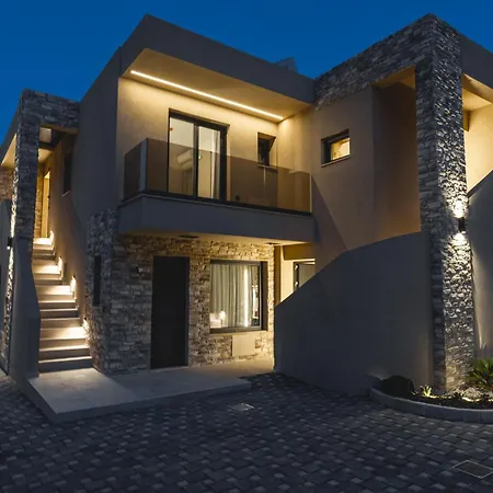 Aigiali Essence Archangelos (Rhodes)