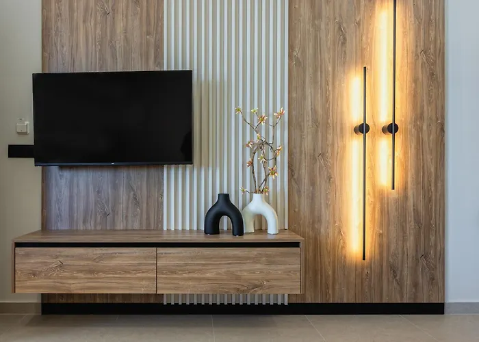 بيت للعطل Aigiali Essence *