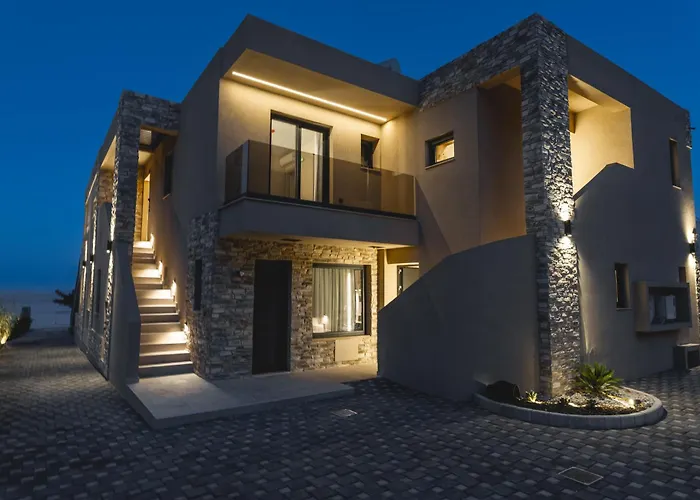 Aigiali Essence أرخانجلوس